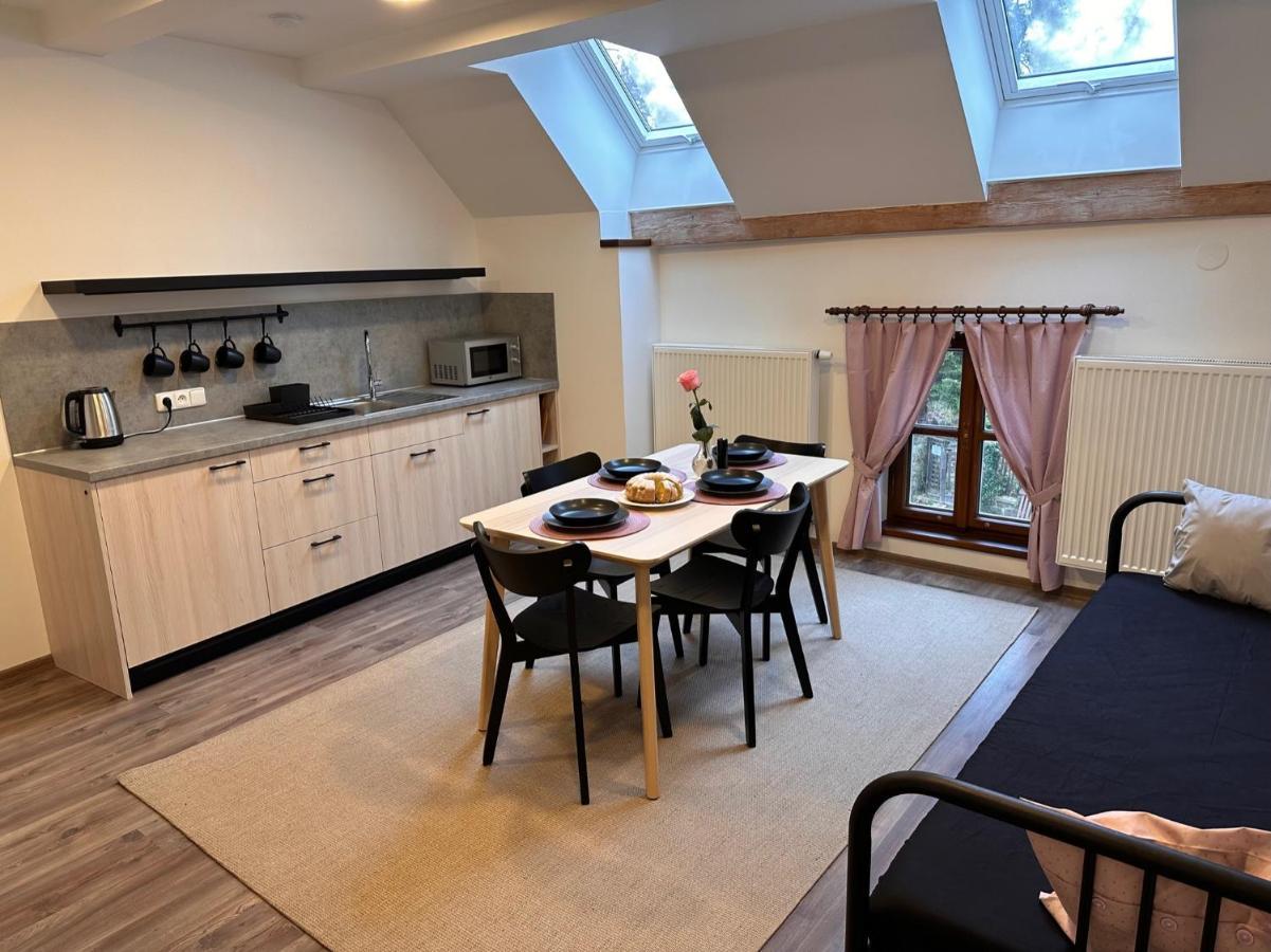 Apartmany Na Mlyne Нове-Место-на-Мораве Экстерьер фото